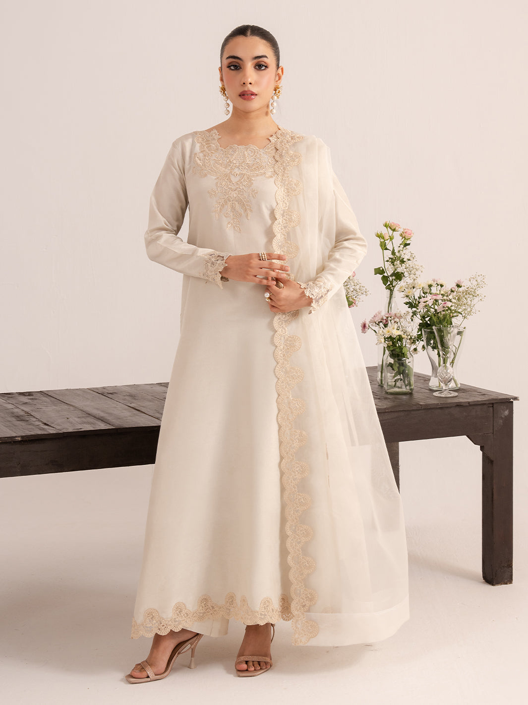 Creme Unstitched