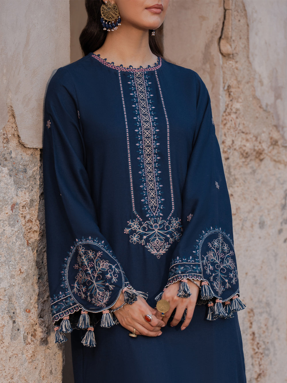 Mashq | 3 PC Embroidered Winter Collection | Nooraniyat | Izel Apparel