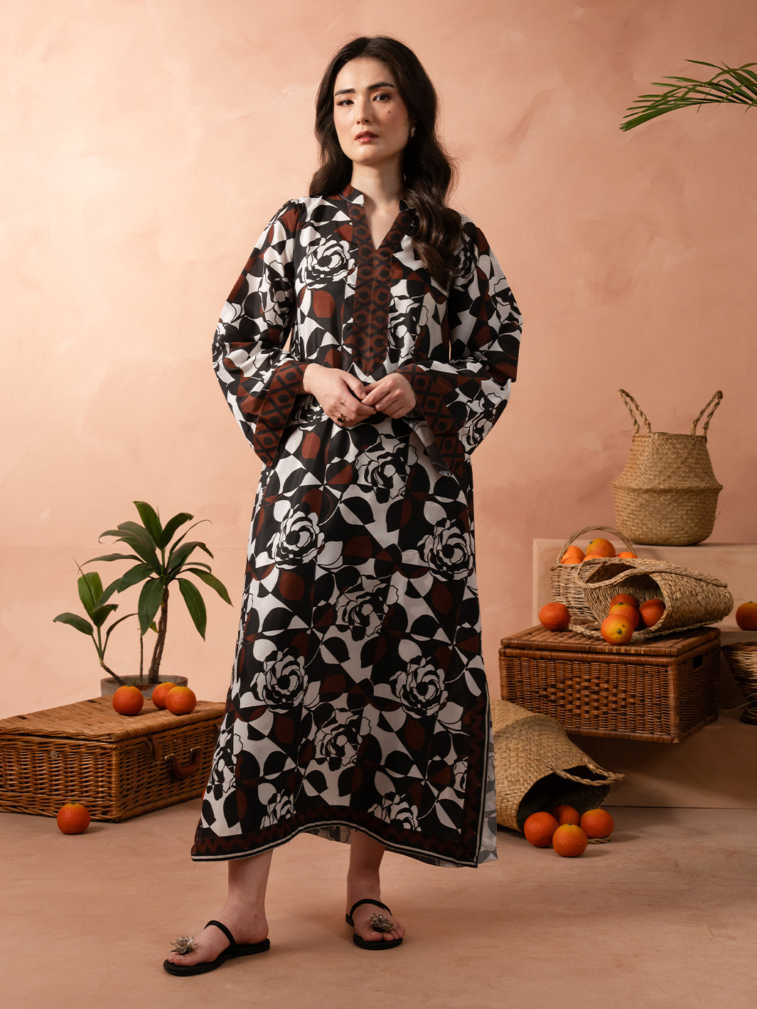 VELORA | 2 PC Lawn Pret | Izel Apparel