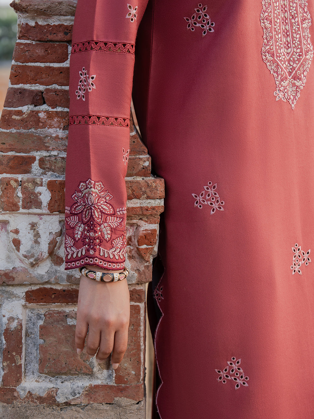 Zarnoor | 3 PC Embroidered Winter Collection | Nooraniyat | Izel Apparel