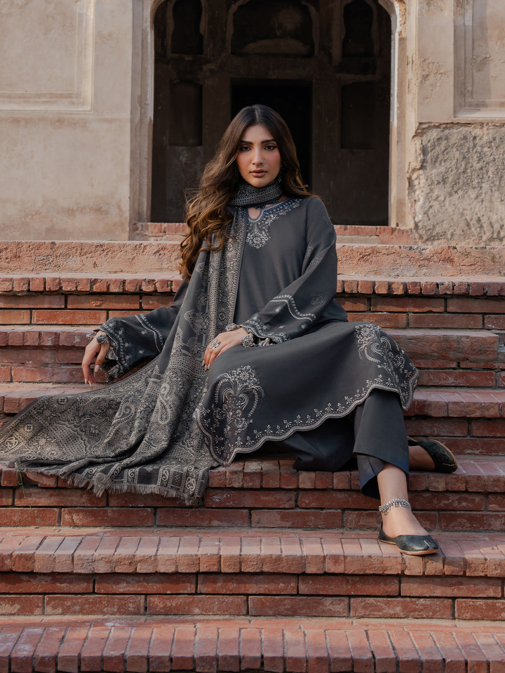 Zarmin | 3 PC Embroidered Winter Collection | Nooraniyat | Izel Apparel