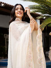 KUBRA | Mahveen Festive Lawn '25 | Luxury Lawn | Izel Apparel