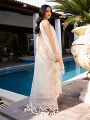 KUBRA | Mahveen Festive Lawn '25 | Luxury Lawn | Izel Apparel