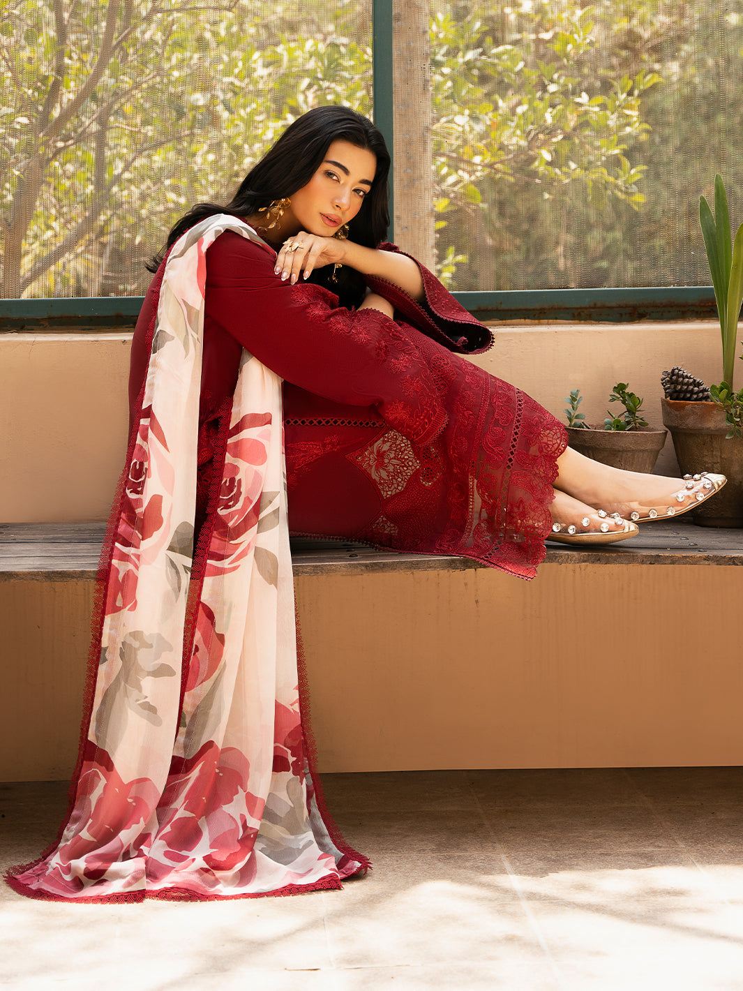 REET | Dastak Luxury Lawn | Izel Apparel