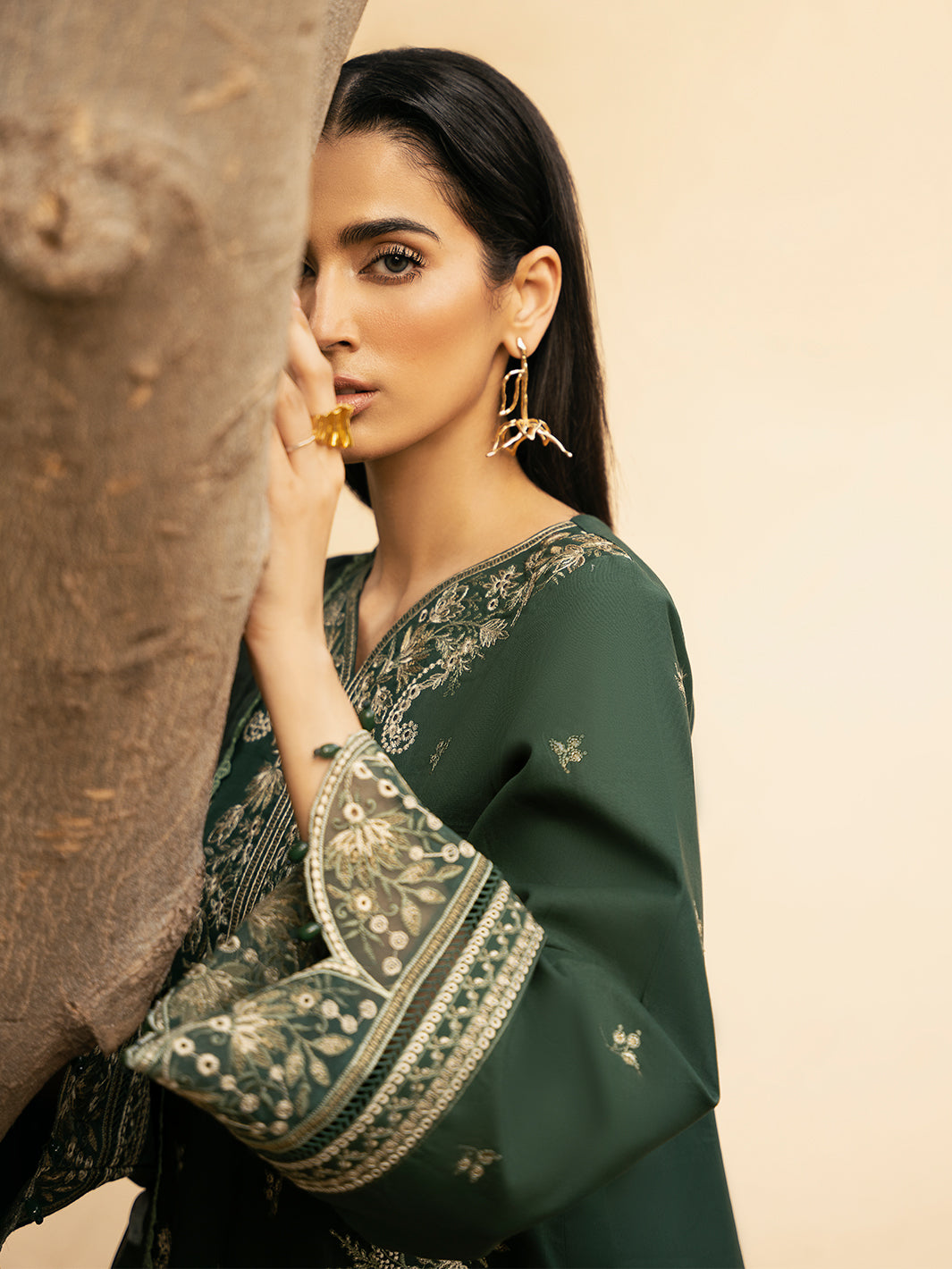 ZAIB | Dastak Luxury Lawn | Izel Apparel